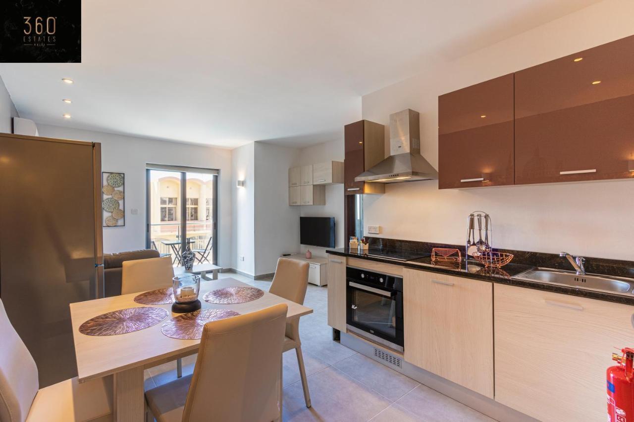 High-End Central Apt With Comfy Bed & Super Wifi By 360 Estates San Ġwann Buitenkant foto